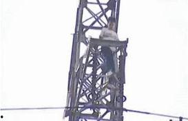 高压电电死网红,网红命丧电击，揭秘高压电的危险性