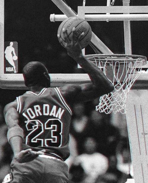 九指篮球明星,揭秘九指巨星的不凡之路