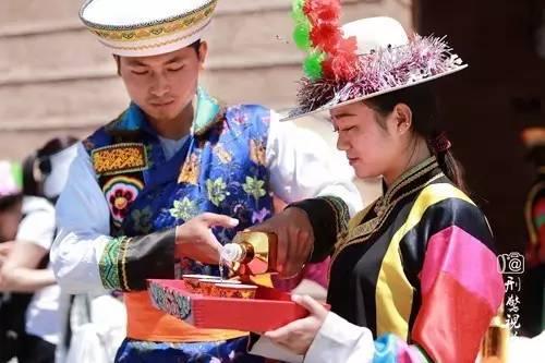 今日头条土族族人,民族文化的瑰宝与传承