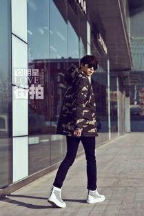 男明星冬季街拍,男明星时尚穿搭指南